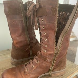 Timberland Women's Earthkeepers Mid Boot